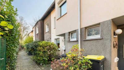 Attraktives Reihenmittelhaus mit 5 Zimmern, Terrasse und Garage in Essen