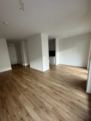 2-Zimmer Wohnung mit Einbauküche und Balkon nahe Prenzlauer Berg