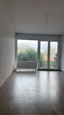 3 Zimmer Wohnung EG mit Garten