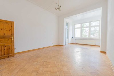 (ANFRAGE NUR ÜBER IMMOBILIENSCOUT!) Helle und geräumige Dreizimmerwohnung in der Südstadt