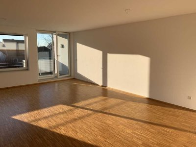 Moderne  2 Zimmer Single Wohnung mit Balkon in Siegburg