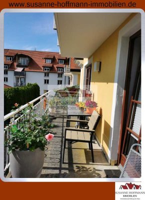 Gemütliche Wohnung mit wunderbarem großem Sonnenbalkon. Ruhige Wohnanlage, ideale Lage in der Sta...