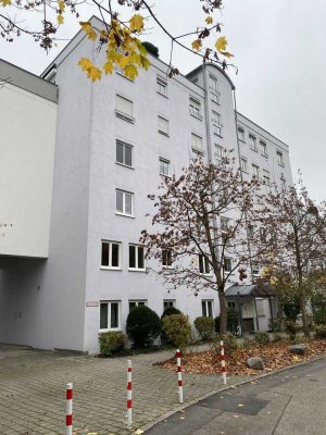 Vollständig renovierte 2-Zimmer-Wohnung mit Einbauküche in Landshut