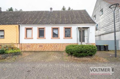 ZENTRUMSNAH - Reihenendhaus mit Garten und Ausbaupotential in Bexbach!