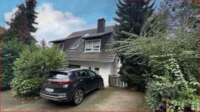 * Zwei-/Dreifamilienhaus in idyllischer Waldrandlage *