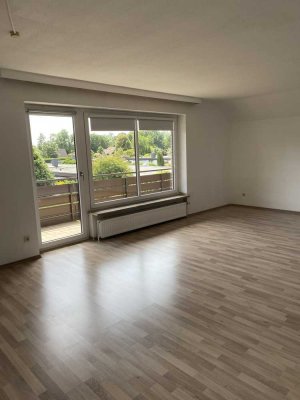 2,5 Zimmer Dachgeschosswohnung in Klein Nordende