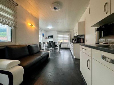 Moderne 2-Zimmer-Wohnung mit Balkon & Stellplatz – Sofort einziehen!