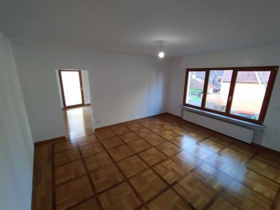 3-Zimmer-Wohnung / Erstbezug nach Sanierung