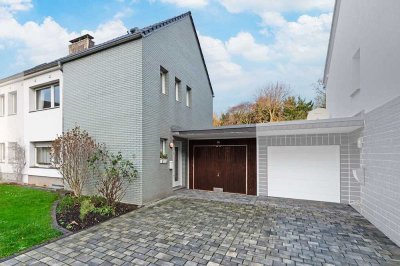 PHI AACHEN - Gemütliches Wohndomizil mit Garage und Balkon auf großem Grund in Aachen!