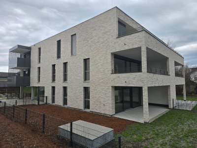 PROVISIONSFREI: Möblierte, hochwertige 3-Zimmer-Wohnung in Höchst zu vermieten. Moderner, lichtdurchfluteter Neubau mit Terrasse, Einbauküche und zwei Tiefgaragenstellplätzen.