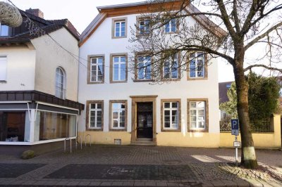 **Zwei Exklusive Appartements im Herzen der Stadt, Erstbezug nach hochwertiger Kern-Sanierung **