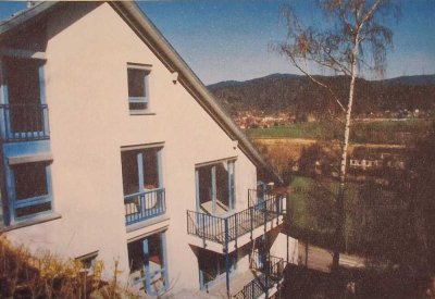 Traumhafte 3,5-Zimmer--Maisonette-Wohnung in Freiburg-Littenweiler