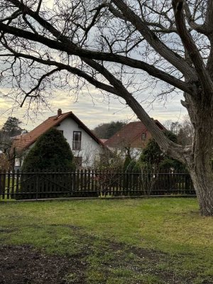 Erstbezug nach Sanierung! Traumhafter Bungalow | Garten + Stellplatz