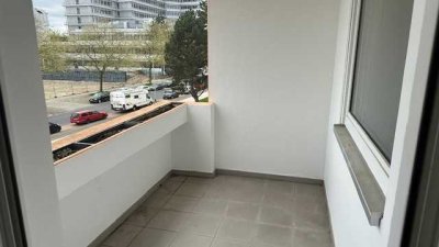 Hannover-Bothfeld: schöne 4-Zim.-Whg. 2.OG, Balkon, gute Verkehrslage, nahe HDI, Laher Graben