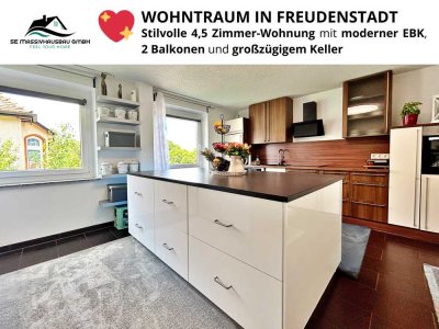 WOHNTRAUM IN FDS – Stilvolle 4,5 Zimmer Wohnung mit moderner EBK, 2 Balkonen und großzügigem Keller