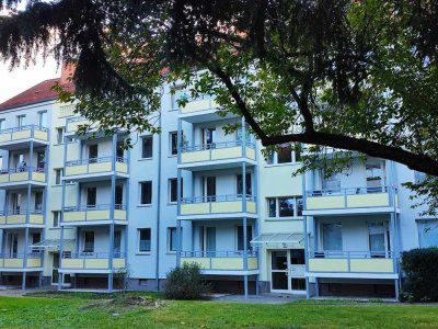 3-Raum-Erdgeschosswohnung mit Balkon