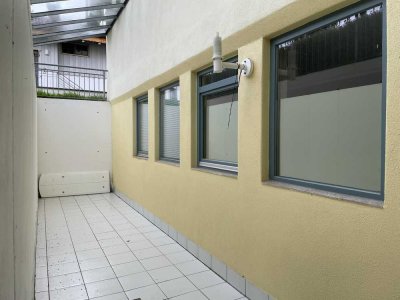 Stilvolle 1-Raum-Souterrain-Wohnung mit Freisitz  in Riedering