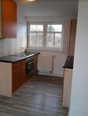 Maisonette Wohnung mit EBK 
350 € - 55 m² - 2.5 Zi.