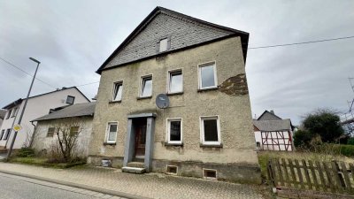 Ausbaupotential - Ehem. Wirtschaftshof mit Wohnhaus, Scheune und Garage