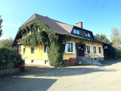 Mehrfamilienhaus mit wirtschaftlicher Nutzung in ländlicher Lage