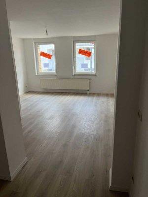 helle, freundliche, neu sanierte 1,5-Zimmer-Erdgeschosswohnung in Luckenwalde