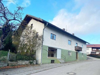 Großes Wohnhaus bei Teisnach im Bayer. Wald