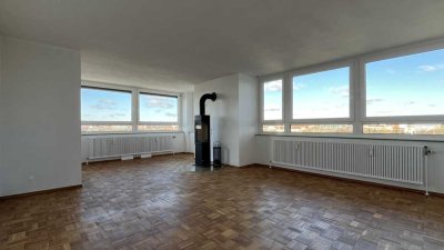 Helle 4-Zimmer-Wohnung mit Panoramablick und großem Balkon direkt am Wöhrder See in Nürnberg