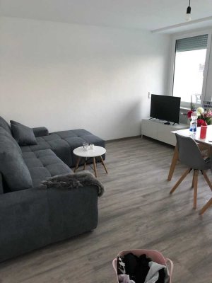 Helle und sanierte 2-Zimmer Wohnung in Karlsruhe Mühlburg
