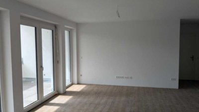 Helle und großzügige 2-Zimmer-DG-Wohnung in Neubezug mit Terrasse in Weikersheim