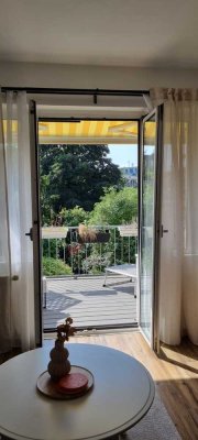 Wunderschöne 2 Zi.Küche,Diele, Bad mit Balkon mit Blick in Traumgarten in Krefeld