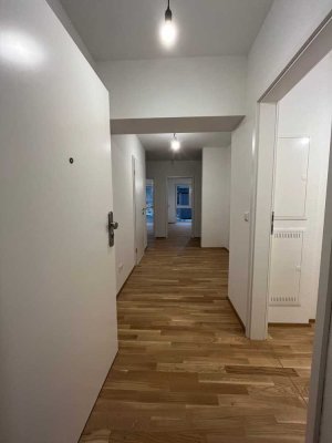 Stilvolle 4-Zimmer-EG-Wohnung mit gehobener Innenausstattung mit Einbauküche in Renchen