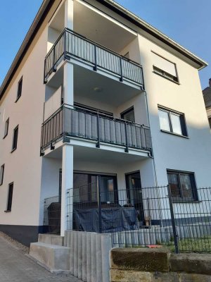 Großzügige 3-Zimmer-Maisonette-Wohnung in fast zentraler Lage!