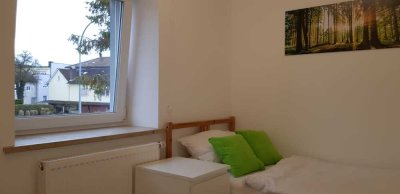 Ruhiges Zimmer in WG in Dingolfing