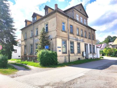 Mehrfamilienhaus zum Sanieren