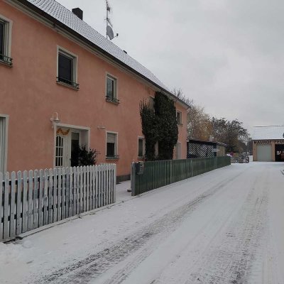 Ansprechende und gepflegte 4,5-Raum-Wohnung in Ipsheim