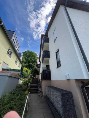 PRIVATVERKAUF! Helle 4,5 Zimmer-Wohnung mit 3 Balkonen und Garage in Ravensburg Süd