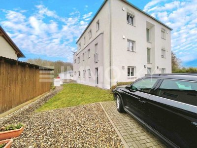 Moderne Wohlfühloase: 3-Zimmer-Wohnung mit Terrasse und Garage