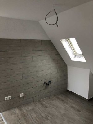 Freundliche 2-Zimmer-DG Loft mit Überdachten Dachterrasse in Birkenfeld