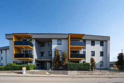 Hochwertige Erdgeschosswohnung mit Küche, Terrasse und Tiefgaragenstellplatz in ruhiger Lage!