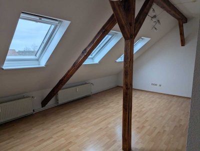 Genütliche Maisonette 3-Zimmer-Dachgeschosswohnung in Braunschweig