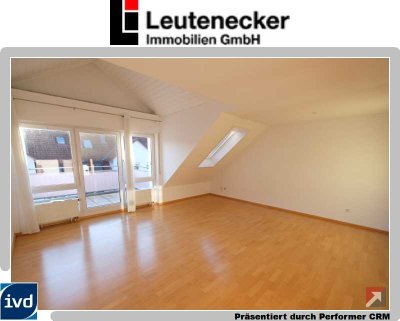 Wohntraum über den Dächern: Moderne 4-Zimmer-Dachgeschoss-Maisonettewohnung