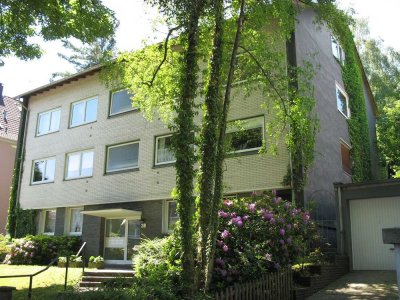 Charmante Dachgeschosswohnung in Essen Bredeney. Bevorzugte Wohnlage.