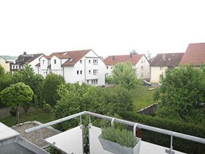 Lichtdurchflutete 3,5-Zimmer-Maisonettewohnung in Herrenberger Citylage