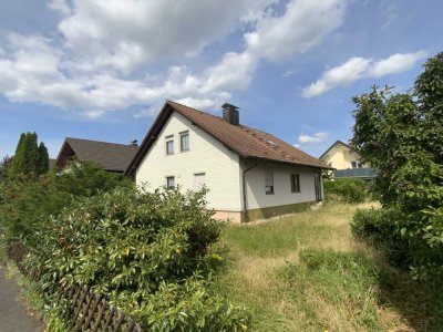 Schönes Einfamilienhaus mit sieben Zimmern in Singen am Hohenthwiel