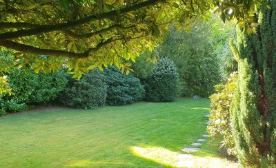 Erdgeschosswohnung im Zweifamilienhaus in Meerbusch-Büderich, Gartenstadt-Meererbusch