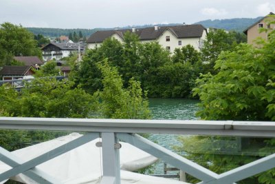 Einfamilienhaus am Wasser mit Bootszufahrt