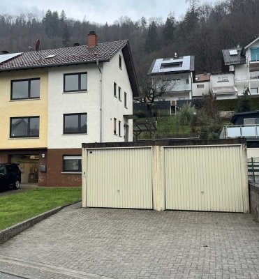 Preiswerte, gepflegte 7-Zimmer-Doppelhaushälfte in Eberbach