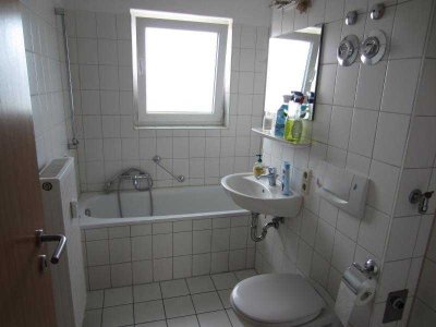 Ehingen (Donau) schöne 3Zi WHG 67qm Balkon, Stellplatz ; TLBad, renoviert