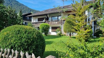 1 -Zimmer Wohnung mit wunderschönem Bergpanorama im Herzen von Oberau