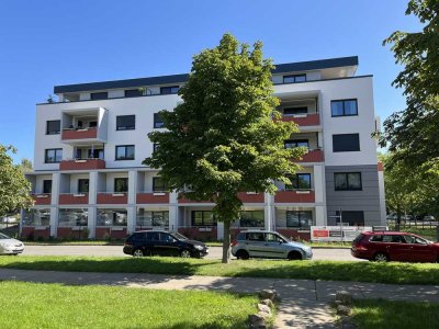 Nachmieter gesucht! 3-Raum-Wohnung mit Einbauküche und Dachterrasse